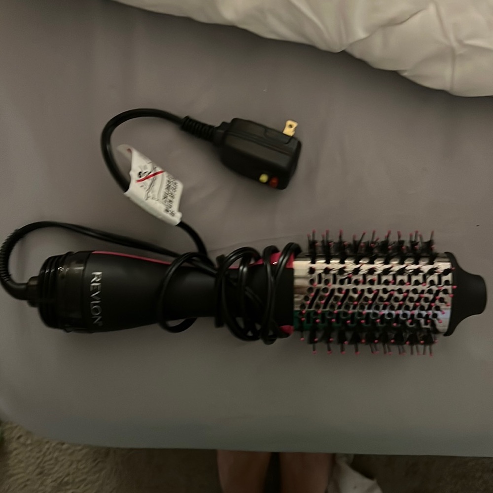 Revlon Revlon Salon One-Step Hair Dryer and Volumizer Hot Air Brush